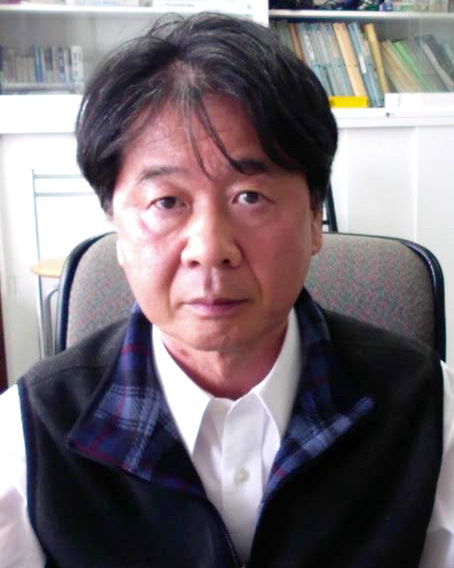 寄川 弘玄